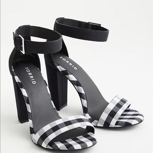 Torrid WW Gingham Print Tapered Heel